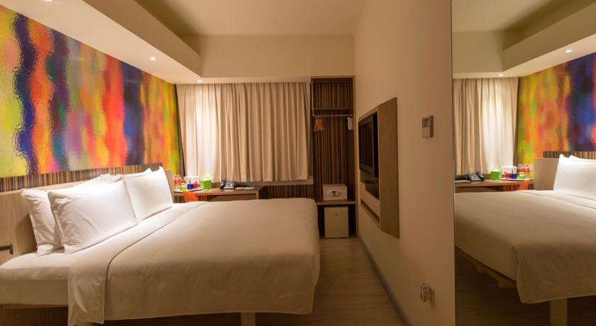 Genting Hotel Jurong Singapore Esterno foto