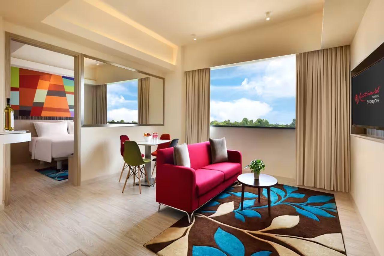 Genting Hotel Jurong Singapore Esterno foto