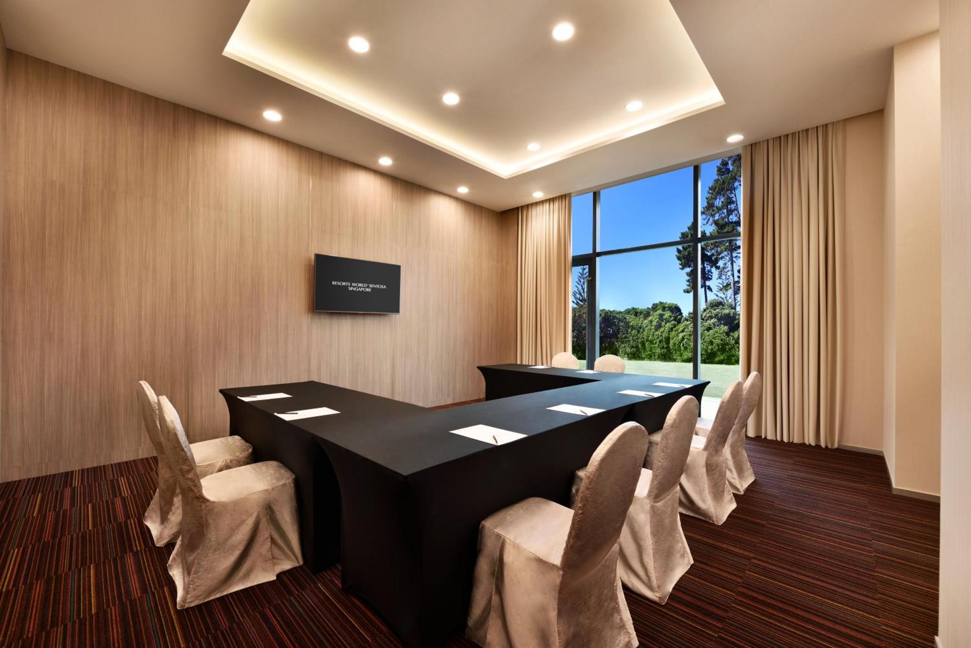 Genting Hotel Jurong Singapore Esterno foto